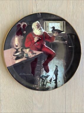 "Santa's Gift" Limited Edition Holiday Decorative Plate